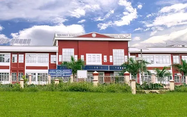 शिक्षणात वेगळेपण जपणारी विद्यापीठे 3 Top Universities Embracing Uniqueness in Education
